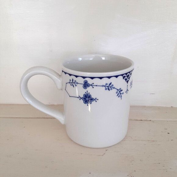 Johnson Brothers Denmark Blue coffee mug England  1/2" classic - Picture 1 of 3